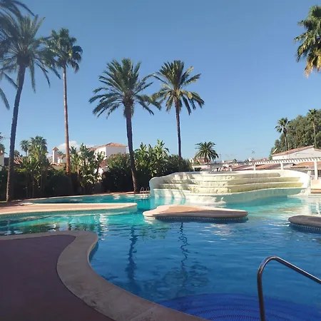 Estudio Piscina El Retiro * 德尼亚